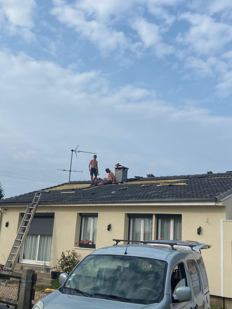 Pose de toiture neuve à Porcheville (1)
