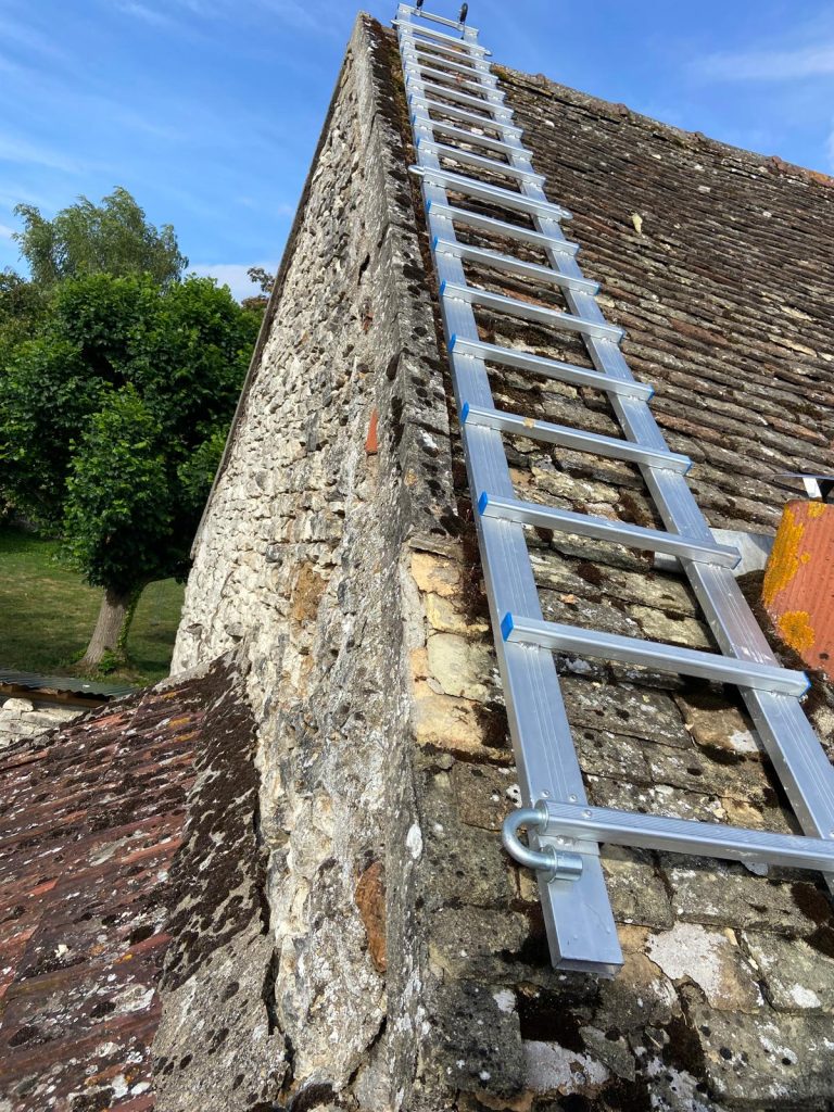 Réfection de rives maçonnées à Magnanville